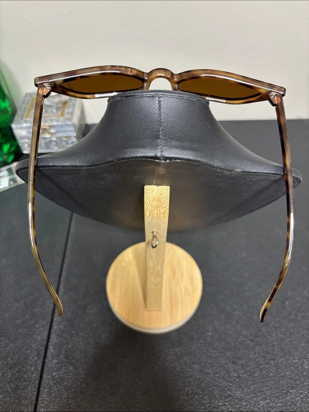 Tortoiseshell Cat-Eye Sunglasses in Brown Unique Cosplay
